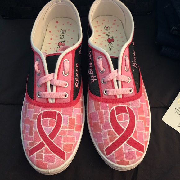 Meet your Posher, Sherry - Picture 8 of 9